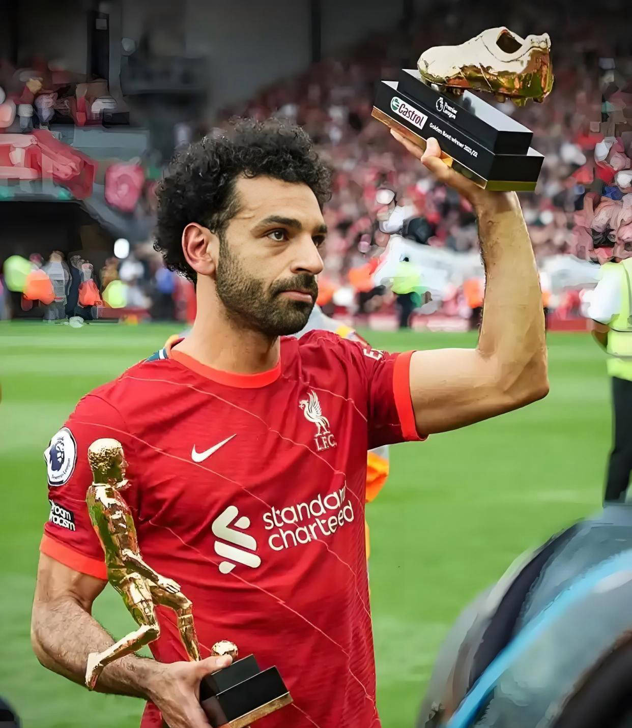 卡福盛赞萨拉赫：当今足坛最佳球员，若换作梅西或许能夺金球