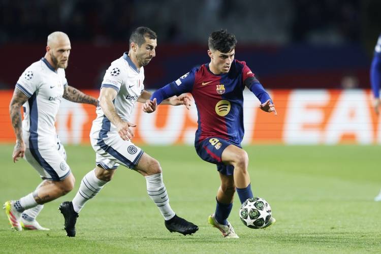 铁人回归！佩德里赛季已踢53场&amp;无受伤，全能表现身价达巅峰1.2亿