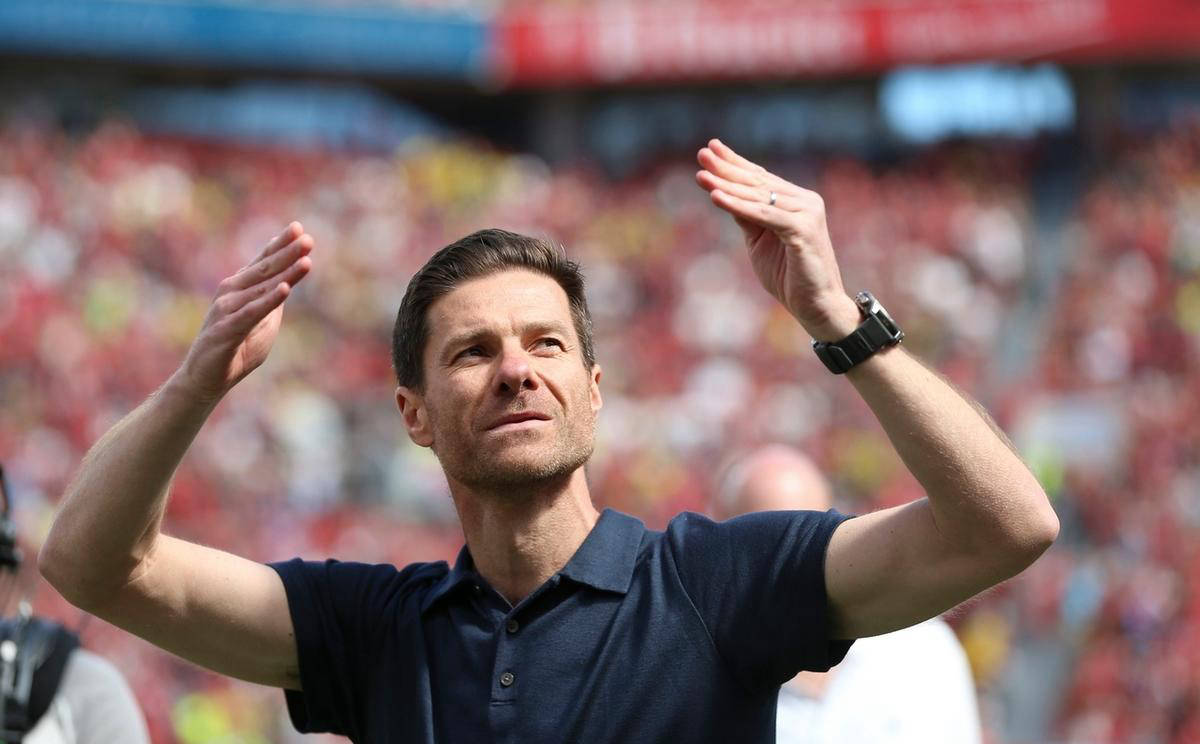 多特蒙德4-2逆转勒沃库森，连赢四场逼近前四，欧冠席位希望再燃