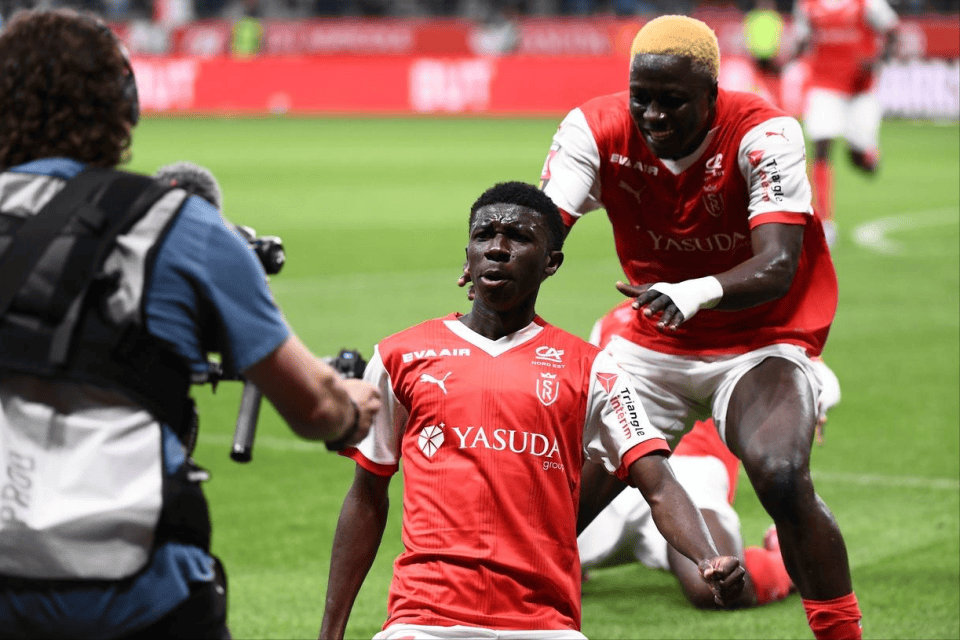 法乙升级附加赛！4-2大冷门，法乙第3淘汰法甲第16，昂首升入法甲